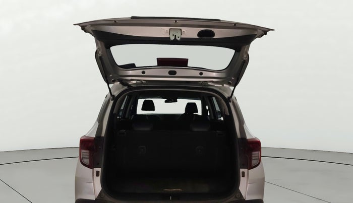 2023 KIA CARENS PREMIUM 1.5 PETROL 7 STR, Petrol, Manual, 16,676 km, Boot Door Open