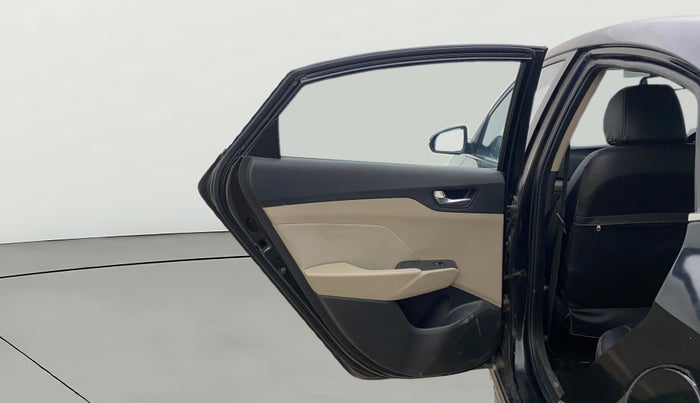 2018 Hyundai Verna 1.6 VTVT SX, Petrol, Manual, 75,371 km, LHS Rear Door