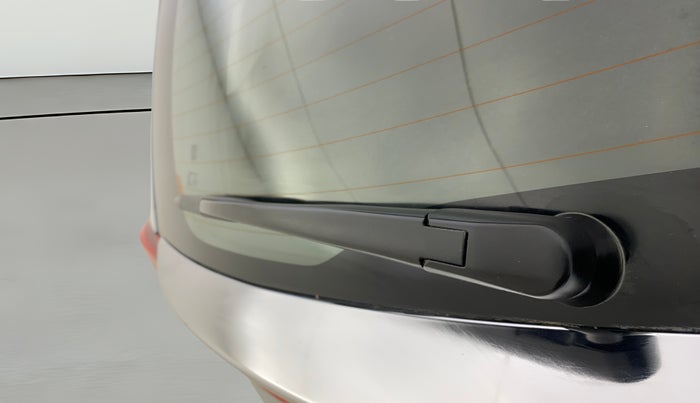 2022 Maruti Baleno ALPHA 1.2 AGS, Petrol, Automatic, 25,298 km, Rear Wiper