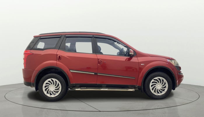 2013 Mahindra XUV500 W6, Diesel, Manual, 56,948 km, Right Side View