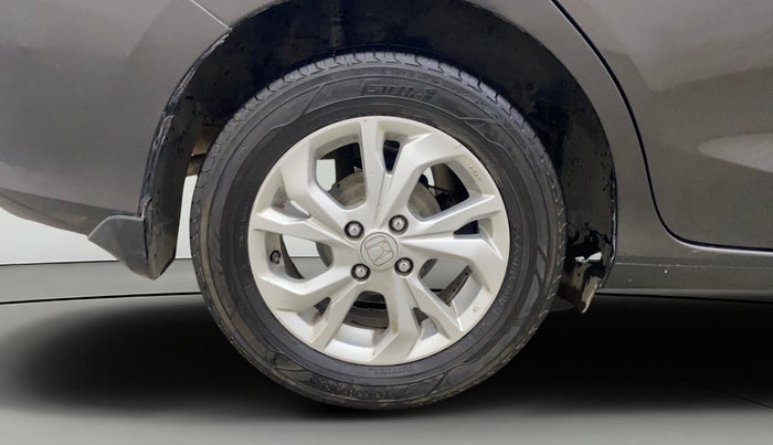 2018 Honda Amaze 1.2L I-VTEC V CVT, Petrol, Automatic, 1,30,378 km, Right Rear Wheel