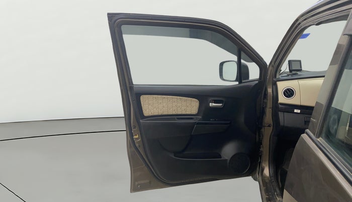 2017 Maruti Wagon R 1.0 VXI (O) AMT, Petrol, Automatic, 49,218 km, LHS Front Door