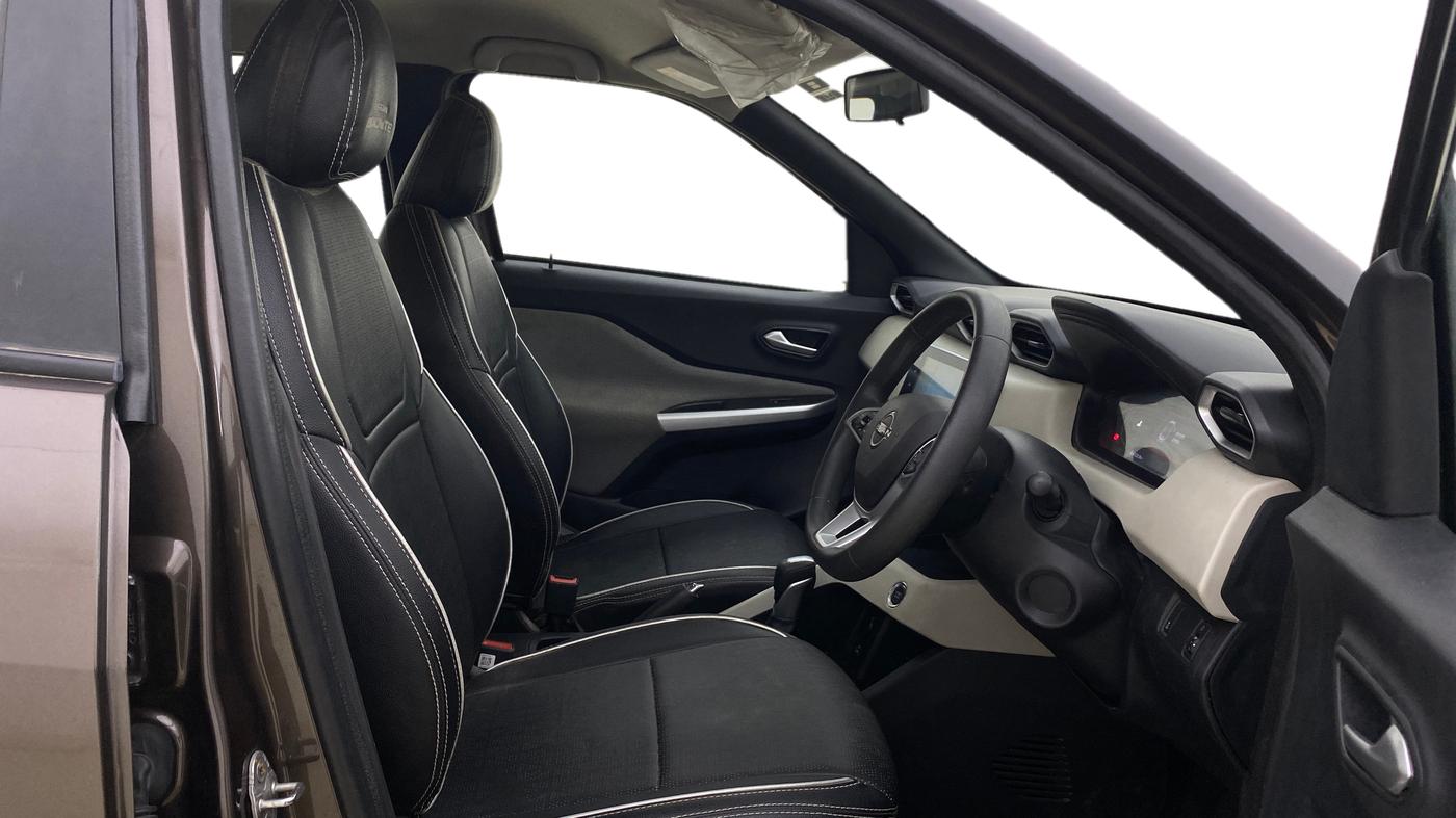 2022 Nissan MAGNITE XV TURBO CVT, Petrol, Automatic, 45,745 km, Right Side Front Door Cabin