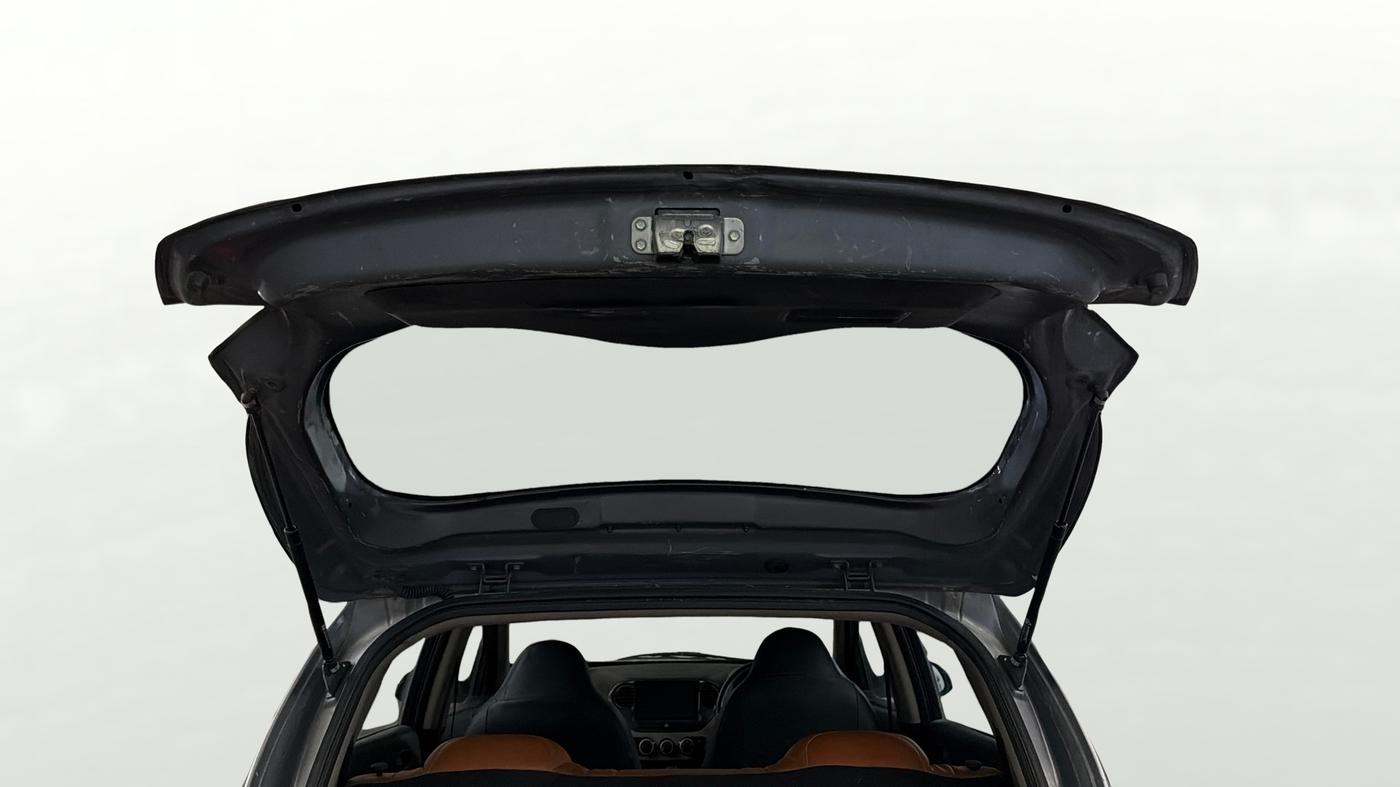 2014 Hyundai Grand i10 MAGNA 1.2 KAPPA VTVT, CNG, Manual, 88,515 km, Boot Door Open