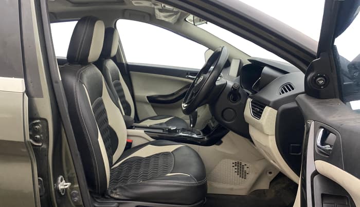 2021 Tata NEXON XZA PLUS SUNROOF PETROL, Petrol, Automatic, 58,864 km, Right Side Front Door Cabin