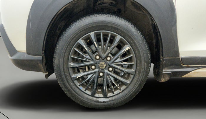 2022 Maruti XL6 ALPHA AT, Petrol, Automatic, 63,852 km, Left Front Wheel