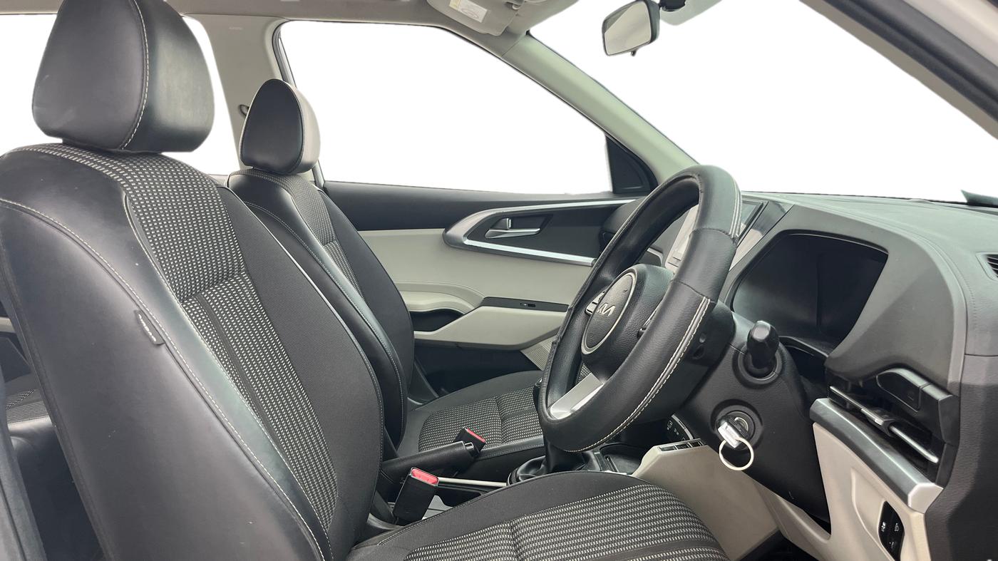 2022 KIA CARENS PRESTIGE PLUS 1.5 DIESEL 7 STR, Diesel, Manual, 83,129 km, Right Side Front Door Cabin