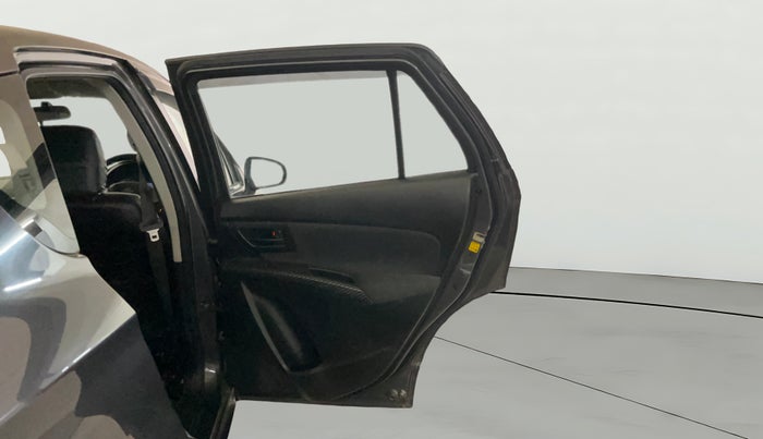 2022 Maruti S Cross SIGMA 1.5, Petrol, Manual, 69,882 km, RHS Rear Door