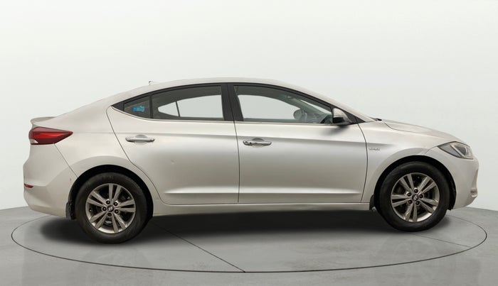 2018 Hyundai New Elantra 1.6 SX (O) AT DIESEL, Diesel, Automatic, 81,971 km, Right Side View
