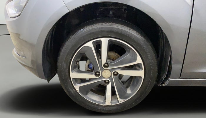 2021 Tata ALTROZ XZ PLUS PETROL, Petrol, Manual, 35,251 km, Left Front Wheel