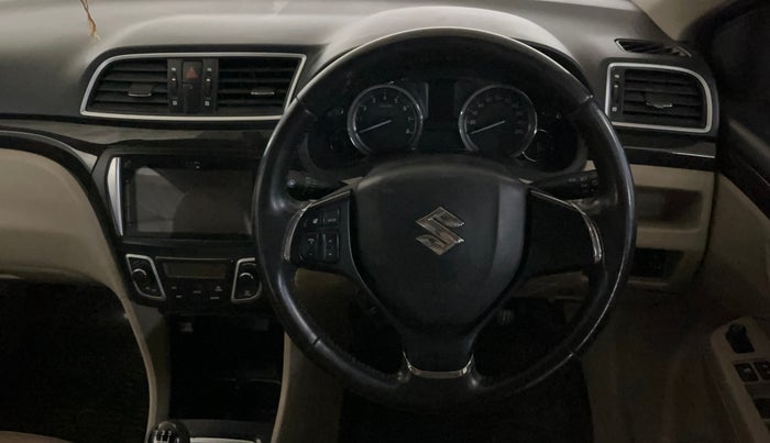 2016 Maruti Ciaz ZXI+, Petrol, Manual, 44,437 km, Steering Wheel Close Up