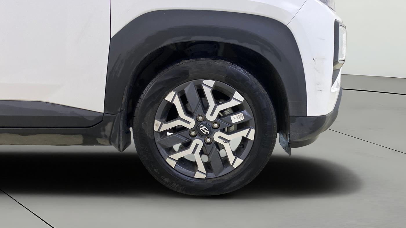 2024 Hyundai EXTER SX 1.2 AMT DUAL TONE, Petrol, Automatic, 18,660 km, Right Front Wheel