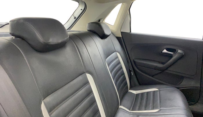 2015 Volkswagen Polo COMFORTLINE 1.2L, Petrol, Manual, 65,085 km, Right Side Rear Door Cabin