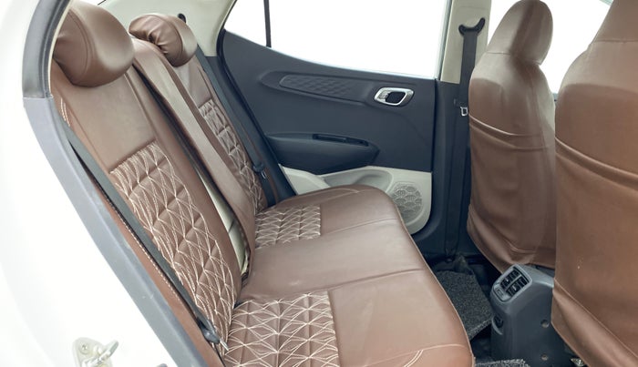 2023 Hyundai AURA SX 1.2, Petrol, Manual, 57,248 km, Right Side Rear Door Cabin