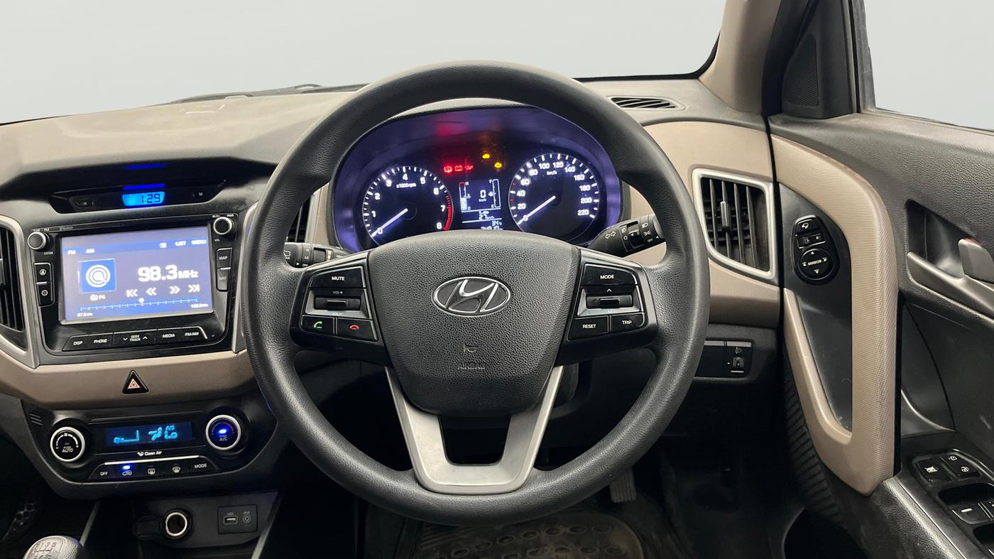 2015 Hyundai Creta SX PLUS 1.6 PETROL, Petrol, Manual, 74,847 km, Steering Wheel Close Up