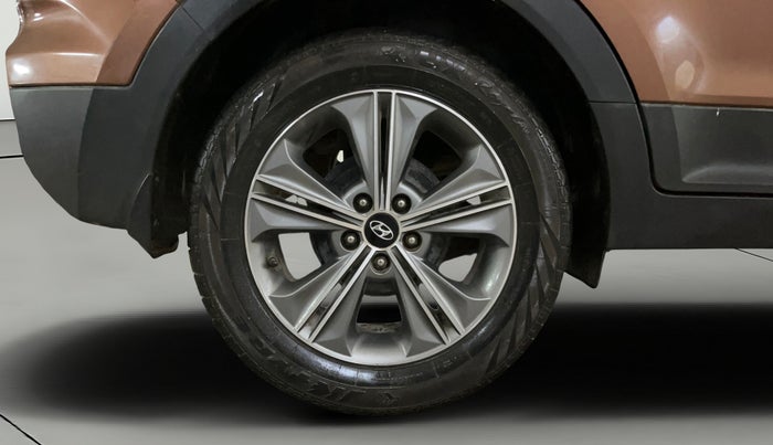 2017 Hyundai Creta SX PLUS AT 1.6 PETROL, Petrol, Automatic, 80,375 km, Right Rear Wheel