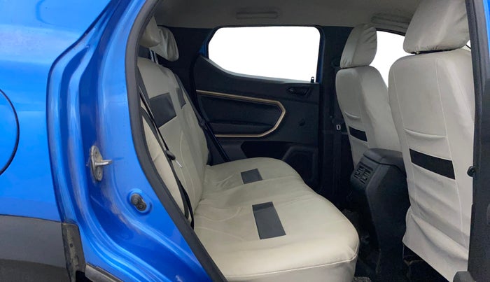 2021 Renault Kiger RXT AMT DUAL TONE, Petrol, Automatic, 18,454 km, Right Side Rear Door Cabin