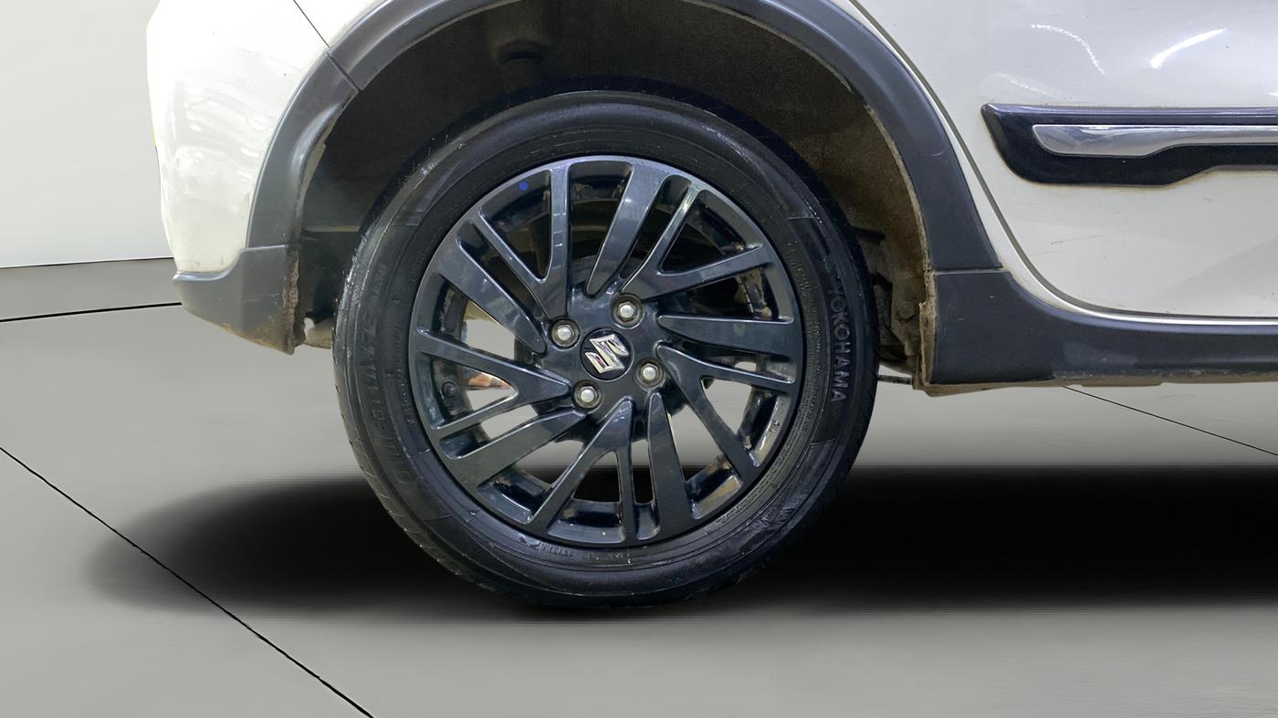 2025 Maruti Celerio ZXI PLUS, Petrol, Manual, 25,235 km, Right Rear Wheel