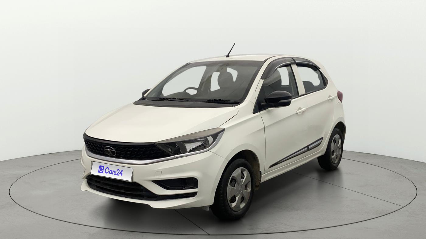 2022 Tata Tiago XT PETROL, Petrol, Manual, 14,939 km, Left Front Diagonal