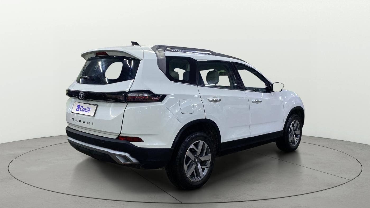 2022 Tata Safari XZA PLUS, Diesel, Automatic, 84,595 km, Right Back Diagonal