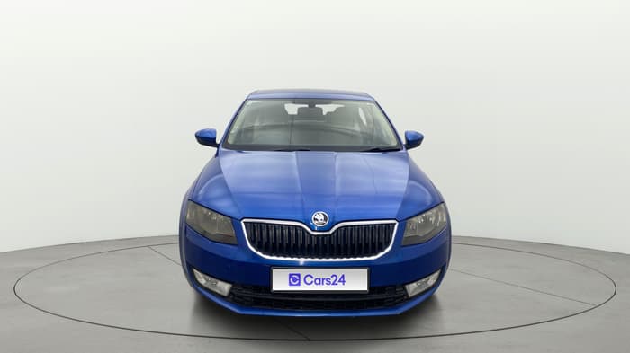 2014 Skoda Octavia AMBITION 2.0 TDI AT, Diesel, Automatic, 1,21,274 km, Front