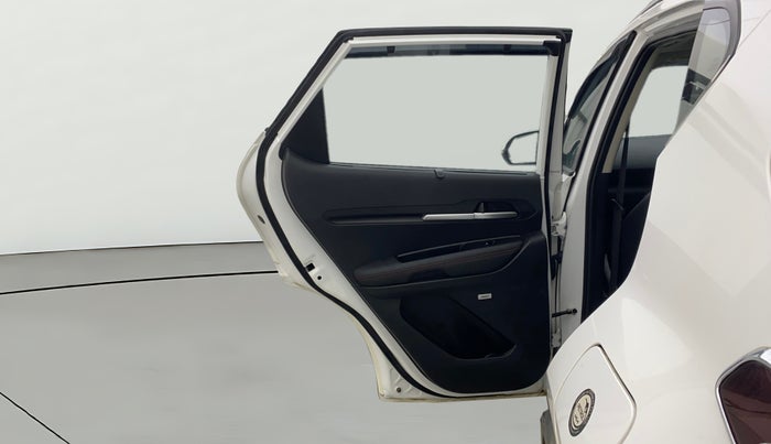 2023 KIA SONET GTX PLUS 1.0 IMT, Petrol, Manual, 12,973 km, LHS Rear Door