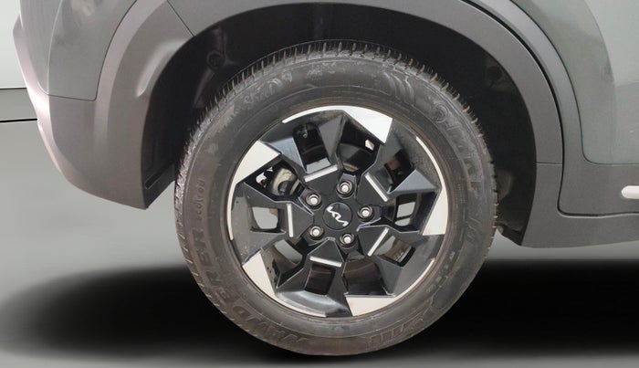 2024 KIA SONET HTX PLUS 1.5 DIESEL IMT, Diesel, Manual, 8,588 km, Right Rear Wheel