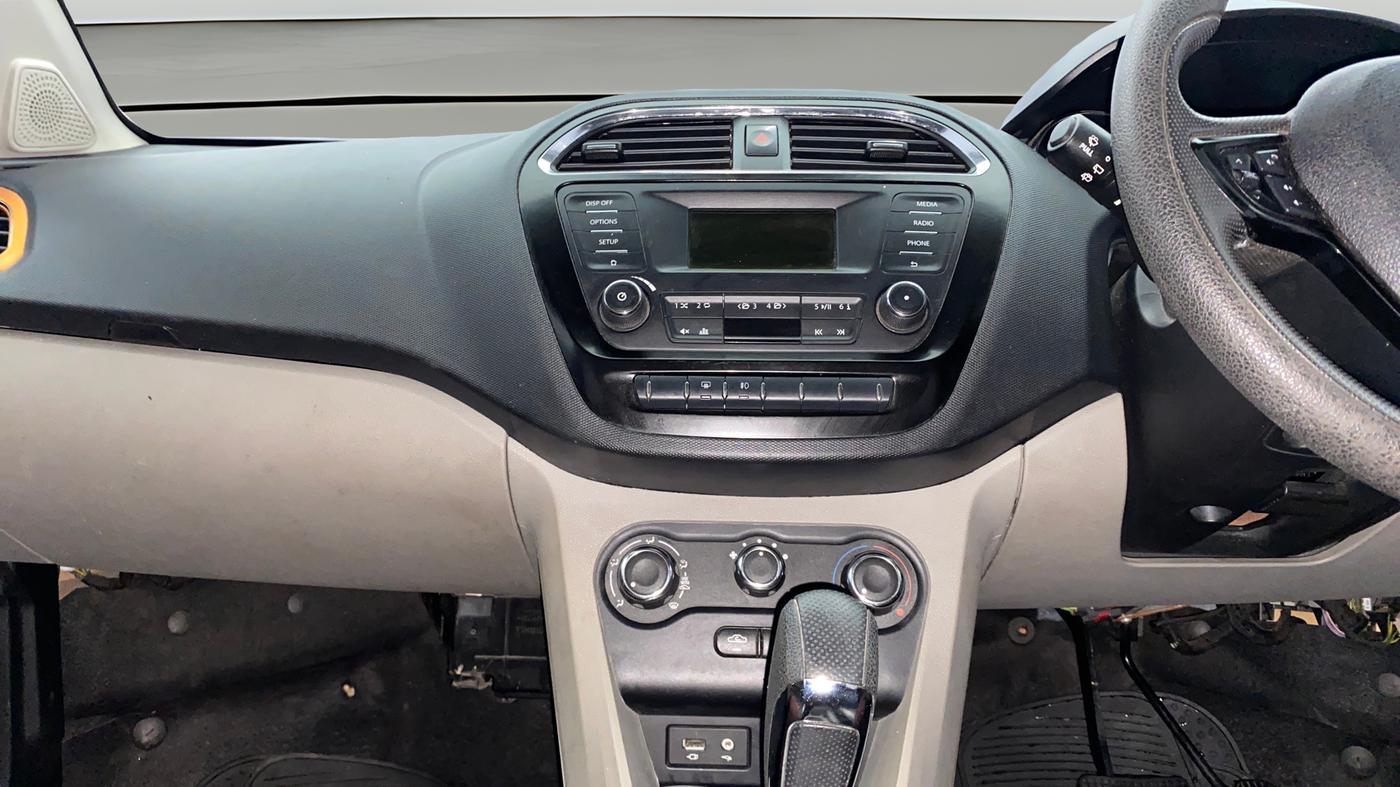 2018 Tata Tiago XZA PETROL, Petrol, Automatic, 66,637 km, Air Conditioner