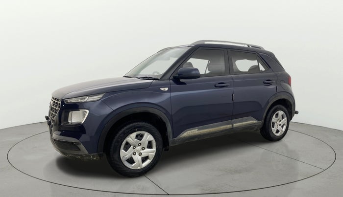 2021 Hyundai VENUE S 1.2, Petrol, Manual, 36,846 km, Left Front Diagonal