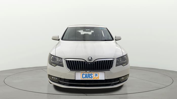 2015 Skoda Superb ELEGANCE 1.8 TSI AT, Petrol, Automatic, 57,653 km, Front