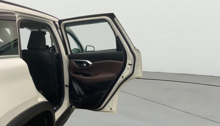 2023 Maruti Grand Vitara ALPHA SMART HYBRID, Petrol, Manual, 35,536 km, RHS Rear Door