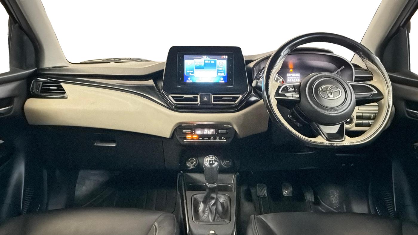 2023 Toyota Glanza G E-CNG, CNG, Manual, 73,157 km, Dashboard