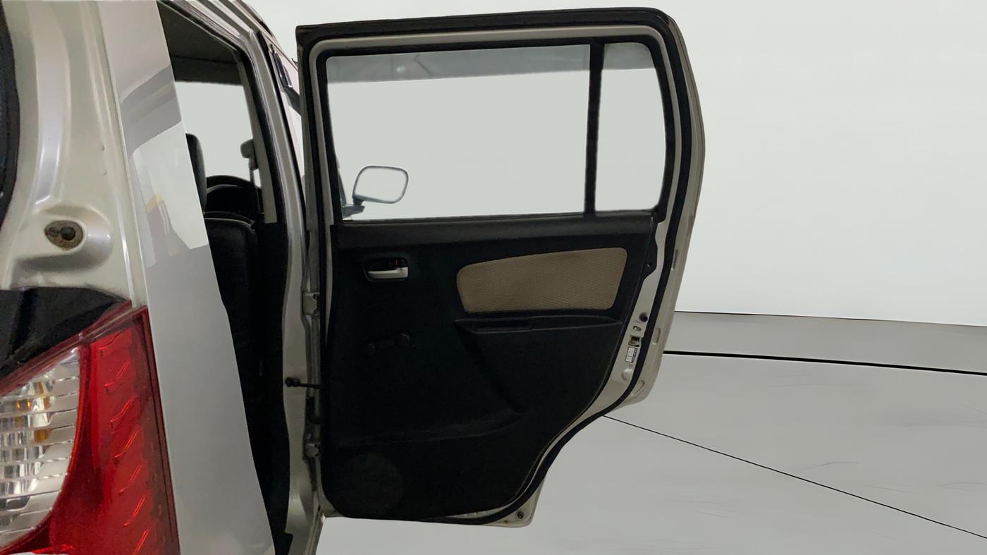 2018 Maruti Wagon R 1.0 LXI CNG, CNG, Manual, 79,405 km, RHS Rear Door