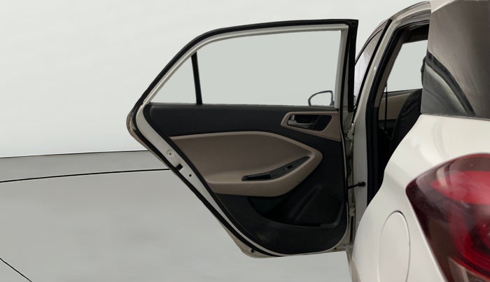 2017 Hyundai Elite i20 ASTA 1.2, CNG, Manual, 66,289 km, LHS Rear Door