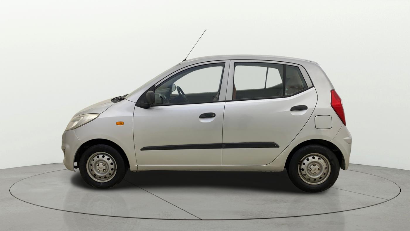 2015 Hyundai i10 MAGNA 1.1, Petrol, Manual, 48,098 km, Left Side