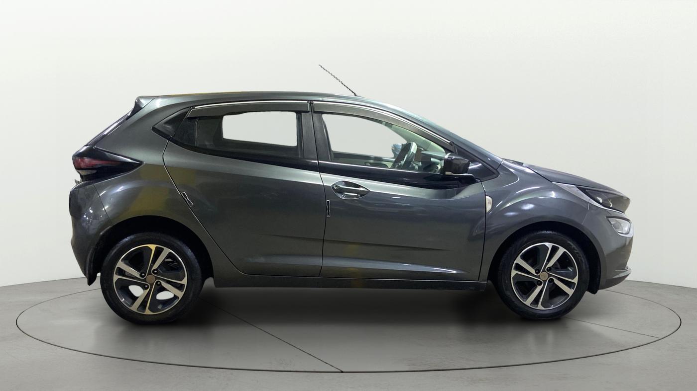2022 Tata ALTROZ XZ PETROL, Petrol, Manual, 75,069 km, Right Side View