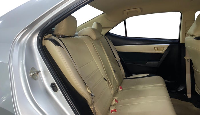 2017 Toyota Corolla Altis J PETROL, Petrol, Manual, 60,318 km, Right Side Rear Door Cabin