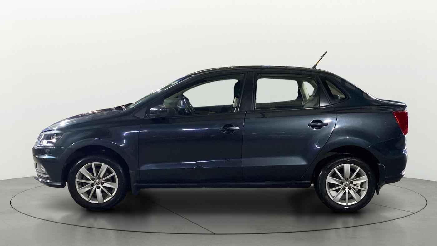2016 Volkswagen Ameo HIGHLINE1.2L, Petrol, Manual, 66,337 km, Left Side