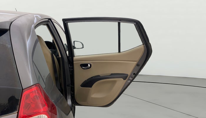 2013 Hyundai i10 SPORTZ 1.2 AT, Petrol, Automatic, 1,00,495 km, RHS Rear Door