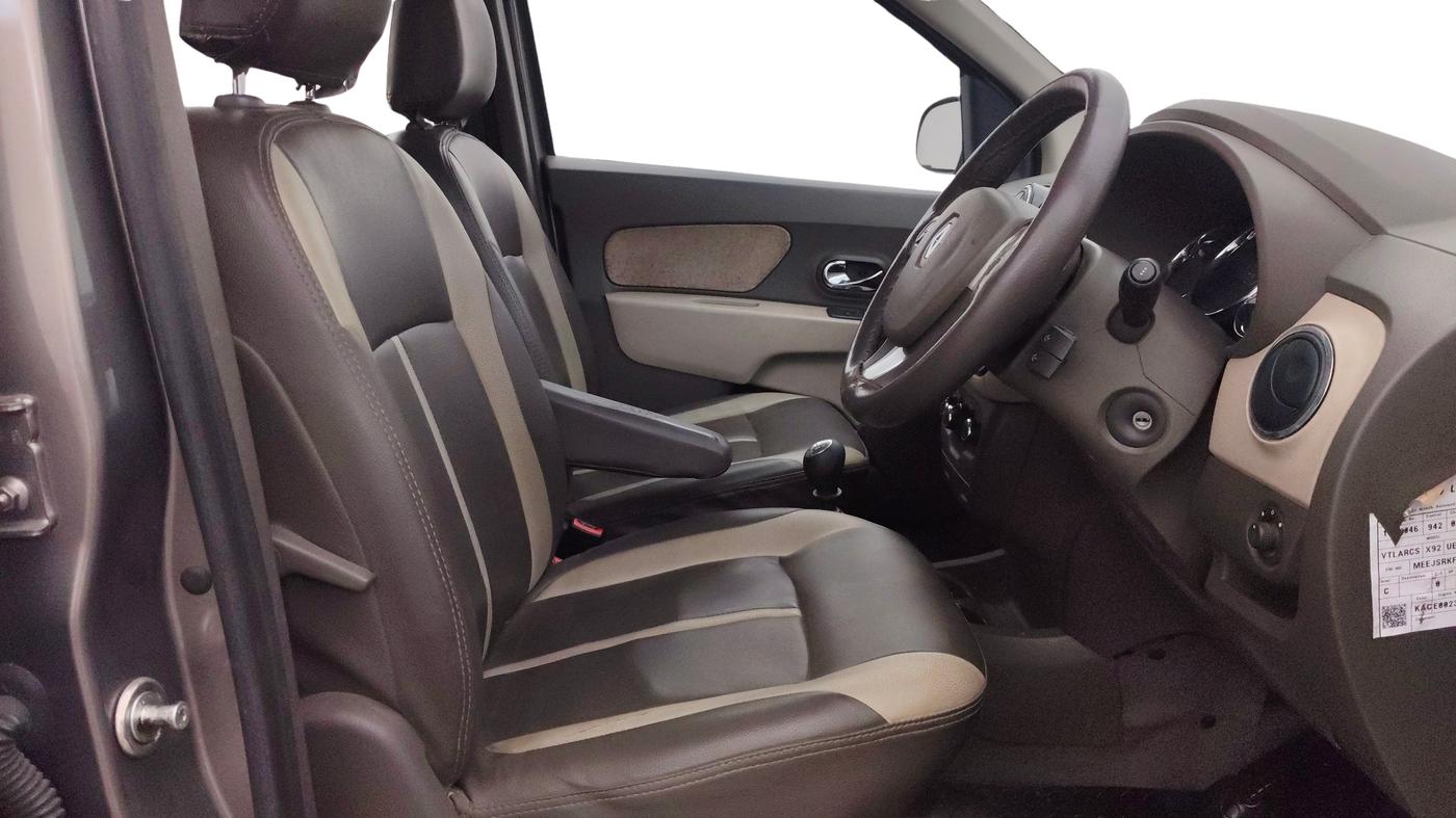 2015 Renault Lodgy 110 PS RXZ, Diesel, Manual, 90,639 km, Right Side Front Door Cabin