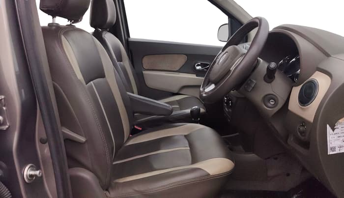 2015 Renault Lodgy 110 PS RXZ, Diesel, Manual, 90,639 km, Right Side Front Door Cabin