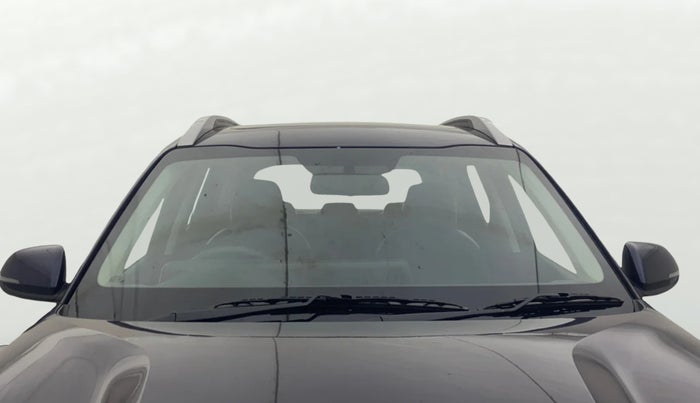 2023 KIA SONET HTK PLUS 1.0 IMT, Petrol, Manual, 13,063 km, Front Windshield