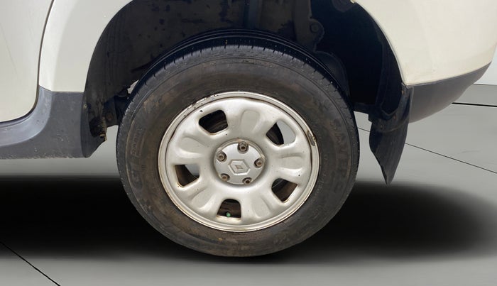 2014 Renault Duster 85 PS RXE DIESEL, Diesel, Manual, 75,390 km, Left Rear Wheel