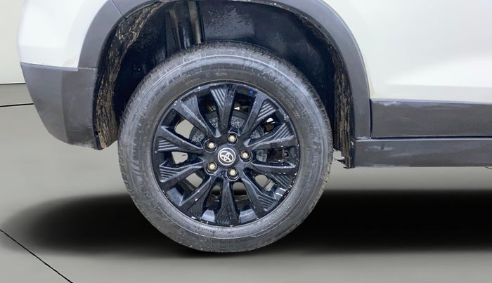 2022 Toyota URBAN CRUISER HIGH GRADE MT, Petrol, Manual, 44,390 km, Right Rear Wheel