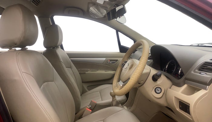2012 Maruti Ertiga ZDI, Diesel, Manual, 90,743 km, Right Side Front Door Cabin