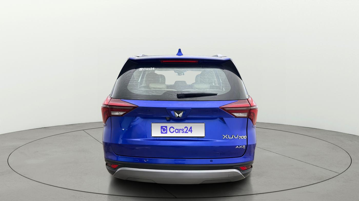 2022 Mahindra XUV700 AX 7 LUXURY D AT 7 STR, Diesel, Automatic, 55,727 km, Back/Rear