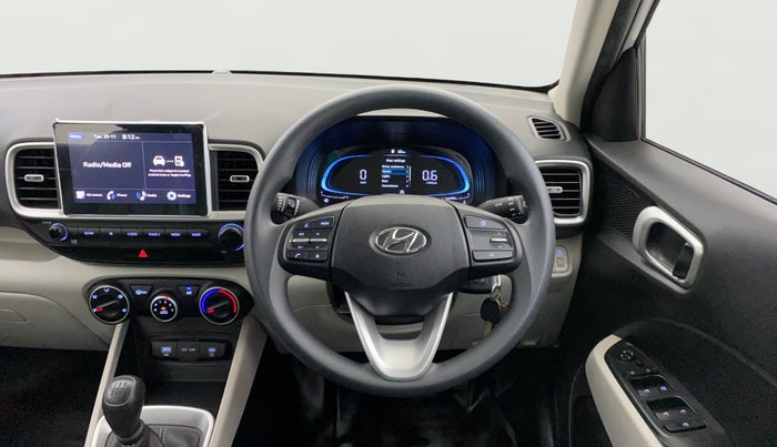 2024 Hyundai VENUE S(O) 1.2, Petrol, Manual, 11,382 km, Steering Wheel Close Up