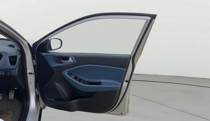 2016 Hyundai i20 Active 1.2 S, CNG, Manual, 67,663 km, RHS Front Door