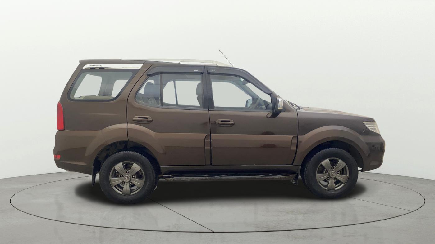 2012 Tata Safari Storme 2.2 VX 4X2, Diesel, Manual, 1,05,487 km, Right Side View