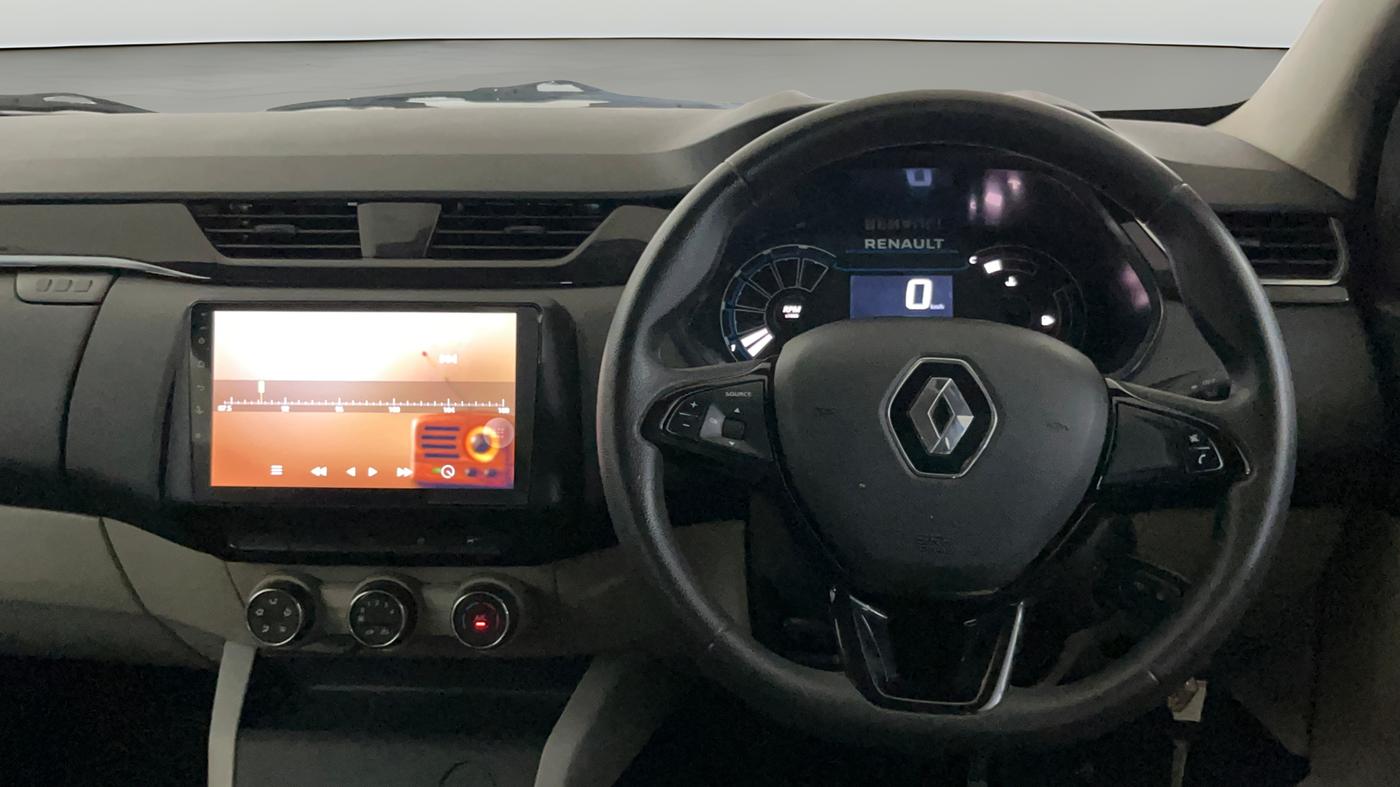 2023 Renault TRIBER RXT, Petrol, Manual, 29,377 km, Steering Wheel Close Up